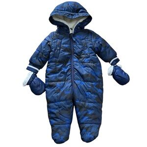 NWT Urban Republic Blue Camo Faux Fur Lined Quilted Footie Snow Suit Sz 6 Months